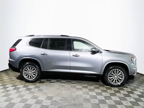 New 2026 GMC Acadia Denali image 9