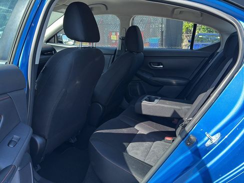 Used 2025 Nissan Sentra SR w/ Midnight Edition FWD image 10
