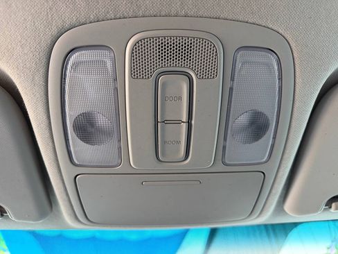 Used 2018 Kia Soul + FWD image 27