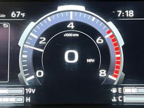 Used 2025 Toyota Tundra Limited w/ TRD Off-Road Package AWD/4WD image 26