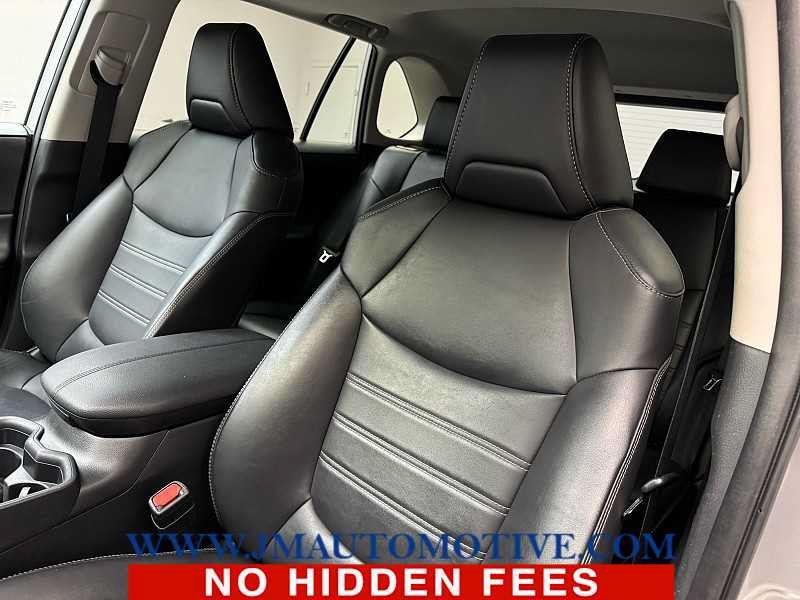 Used 2021 Toyota RAV4 XLE Premium AWD/4WD image 14