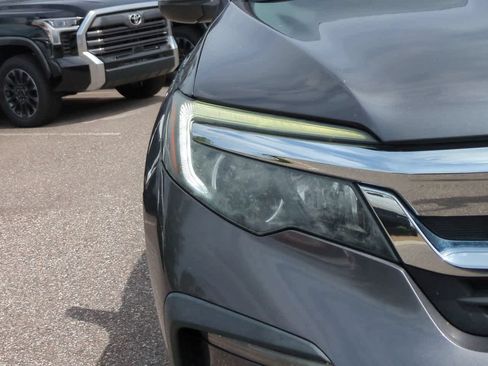 Used 2020 Honda Pilot EX image 10