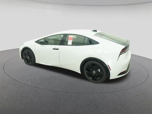 New 2026 Toyota Prius image 4