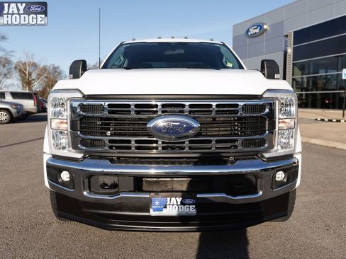 Certified 2025 Ford F450 XLT w/ 360-Degree Camera Package image 4