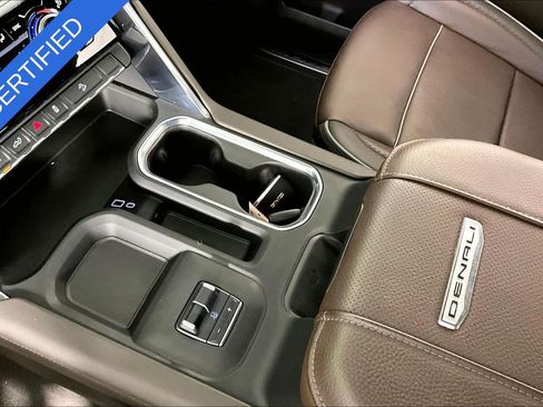 Certified 2025 GMC Sierra 2500 Denali w/ Denali Reserve Package AWD/4WD image 18