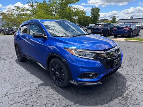Used 2021 Honda HR-V Sport image 1
