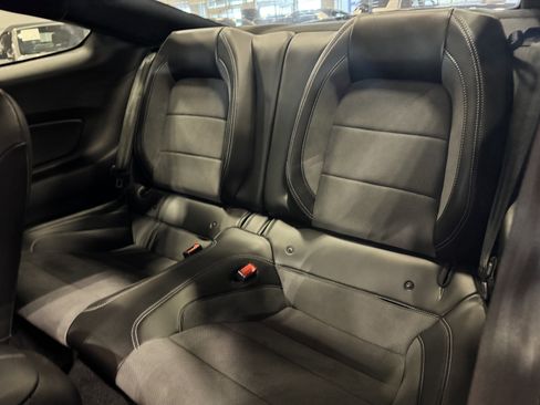 Used 2019 Ford Mustang Shelby GT350 w/ Technology Package RWD image 27