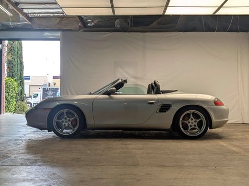Used 2004 Porsche Boxster S RWD image 4