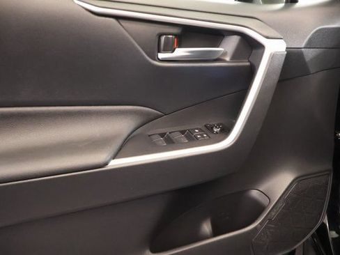 Certified 2023 Toyota RAV4 XLE FWD image 10