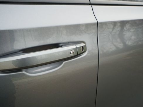 Used 2021 Chevrolet Tahoe Z71 w/ Rear Media and Nav Package image 10