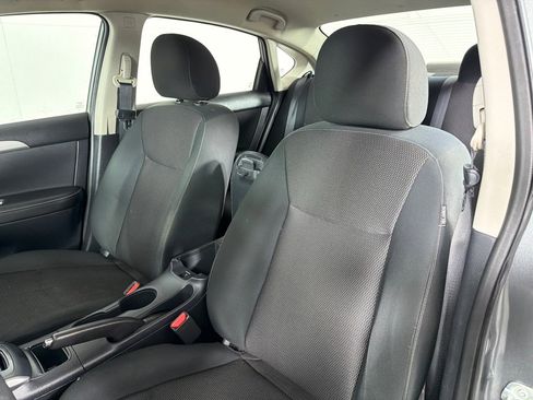 Used 2019 Nissan Sentra S FWD image 11