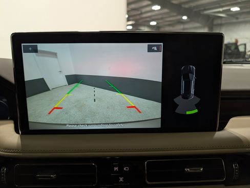 Used 2021 Lincoln Nautilus Reserve w/ Cargo Utility Package image 30