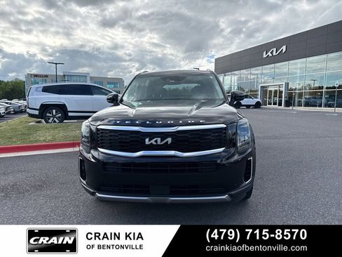 Certified 2022 Kia Telluride S FWD image 7