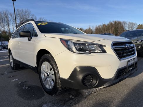 Used 2018 Subaru Outback 2.5i image 12