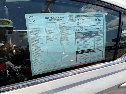 New 2025 Nissan Altima 2.5 SR w/ SR Premium Package image 13