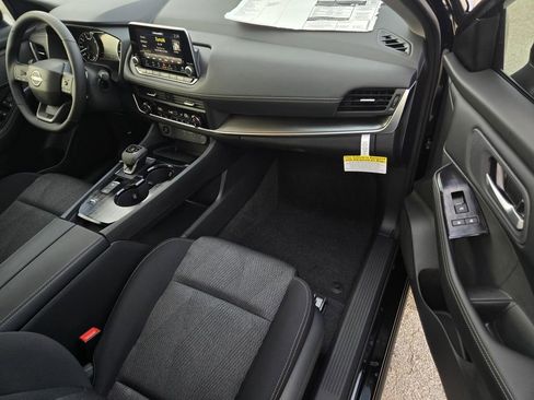 New 2026 Nissan Rogue SV image 6