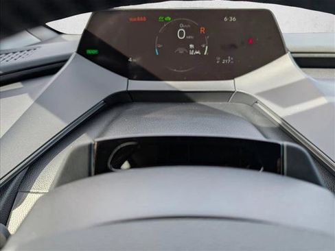 New 2026 Toyota Prius Plug-In Hybrid image 25