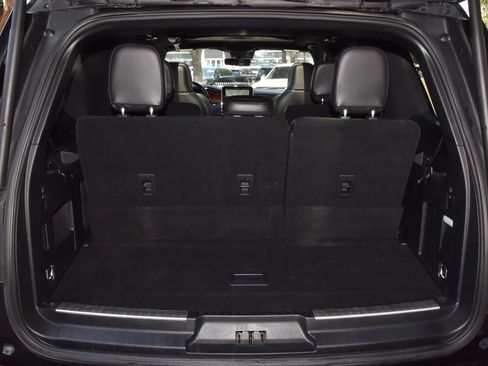 Used 2021 Lincoln Navigator Reserve w/ Luxury Package AWD/4WD image 37