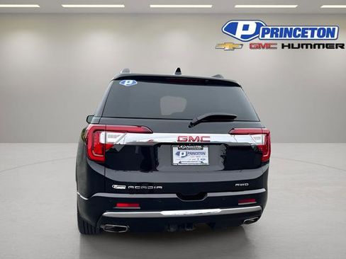 Used 2023 GMC Acadia Denali w/ Denali Technology Package AWD/4WD image 6