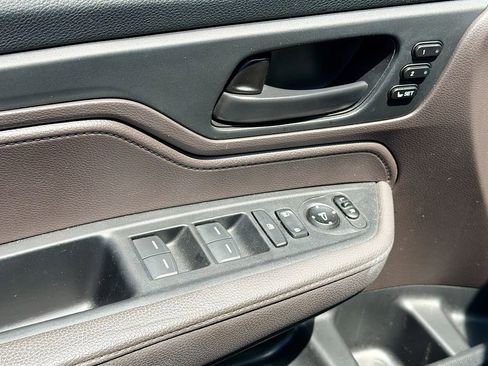 Used 2019 Honda Odyssey EX-L image 19