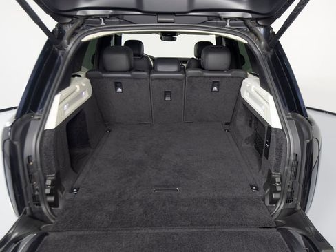 Used 2023 Land Rover Range Rover SE AWD/4WD image 46