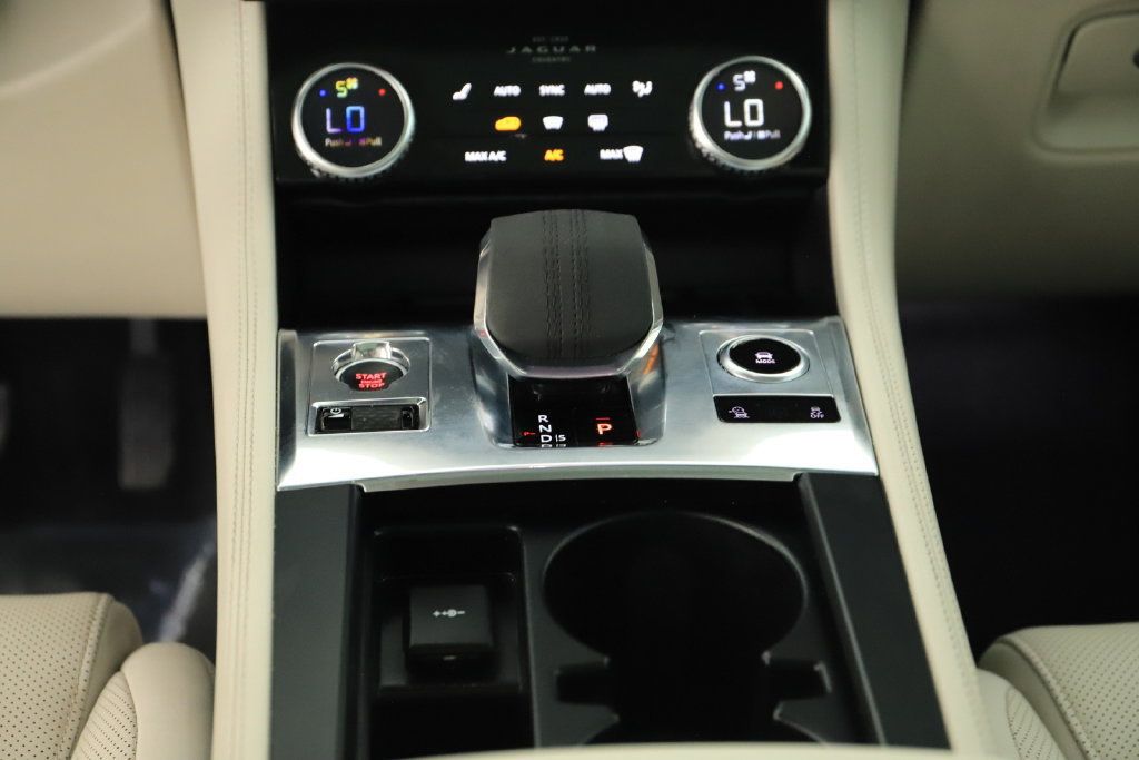 Used 2021 Jaguar F-PACE S AWD/4WD image 21