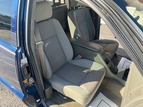 Used 2005 Dodge Dakota SLT image 27