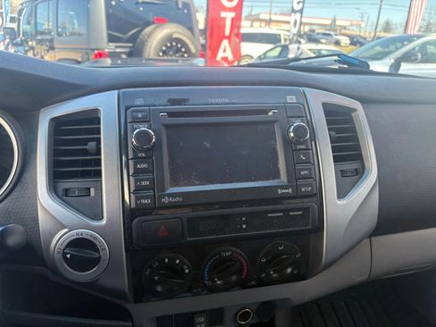 Used 2012 Toyota Tacoma 4x4 Double Cab w/ TRD Sport Upgrade Pkg image 11