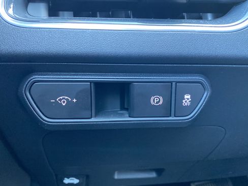 Certified 2025 Kia K4 EX FWD image 30