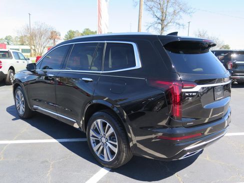 Used 2025 Cadillac XT6 Premium Luxury w/ Technology Package image 5