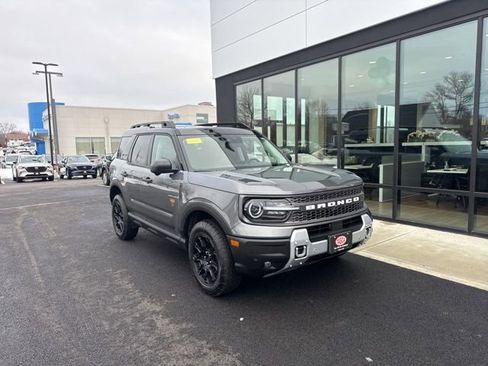 Used 2025 Ford Bronco Sport Badlands w/ Badlands Tech Package image 1