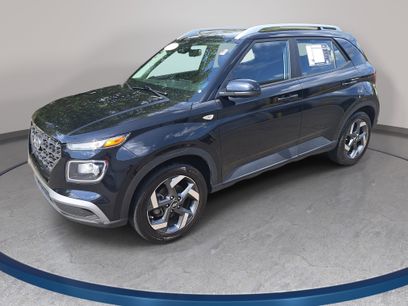 Used 2023 Hyundai Venue SEL