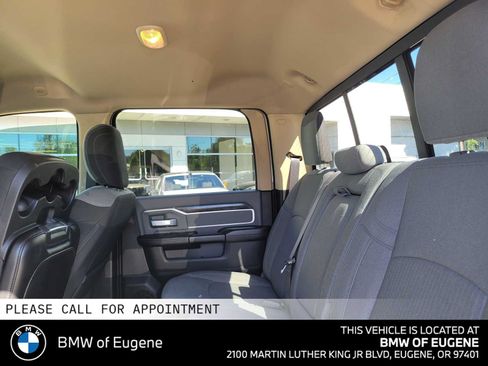 Used 2020 RAM 3500 Big Horn w/ Level 2 Equipment Group AWD/4WD image 19