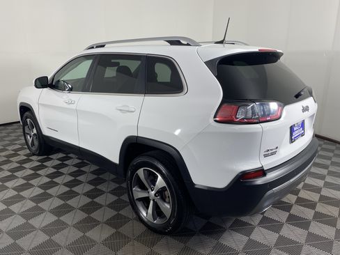 Used 2020 Jeep Cherokee Limited AWD/4WD image 8