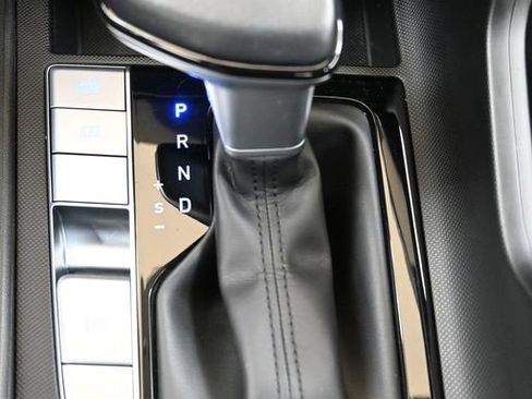 Certified 2024 Hyundai Elantra SEL w/ Convenience Package image 34