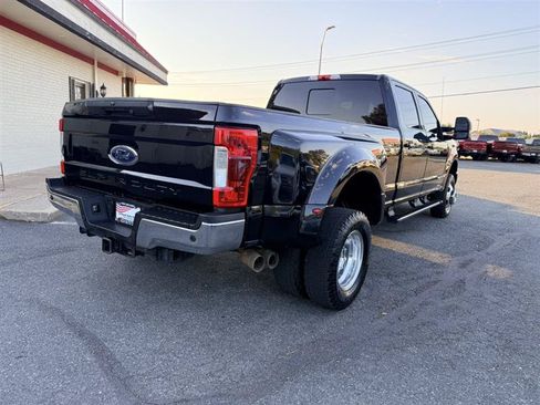 Used 2017 Ford F350 Lariat w/ Lariat Ultimate Package AWD/4WD image 5