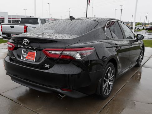 Certified 2021 Toyota Camry XLE AWD/4WD image 8