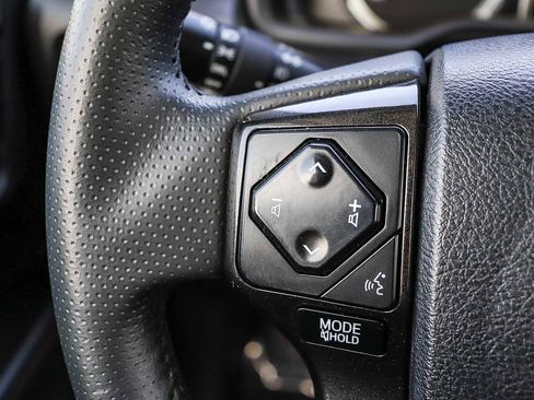 Used 2024 Toyota 4Runner TRD Off-Road image 19