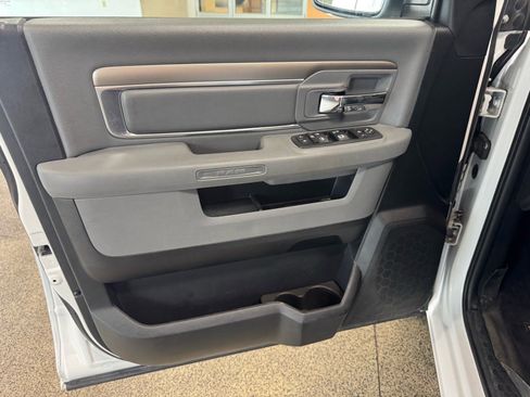 Used 2017 RAM 1500 Big Horn AWD/4WD image 15