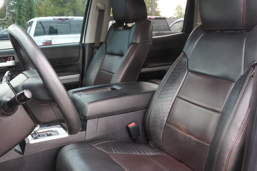 Used 2019 Toyota Tundra SR5 w/ SR5 Upgrade Package AWD/4WD image 15