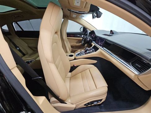 Used 2022 Porsche Panamera 4 Executive w/ Premium Package AWD/4WD image 10