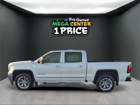 Used 2017 GMC Sierra 1500 SLT w/ SLT Premium Package image 2