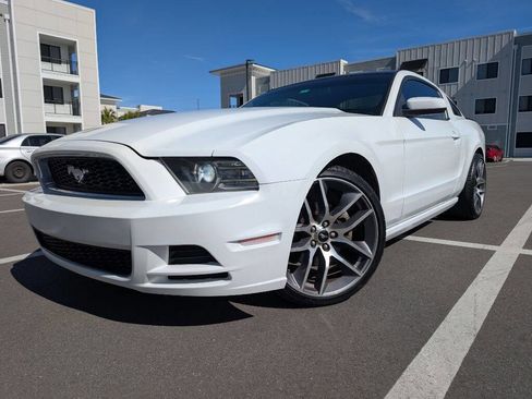 Used 2014 Ford Mustang Premium image 1