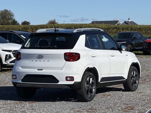 New 2026 Hyundai Venue SEL image 12