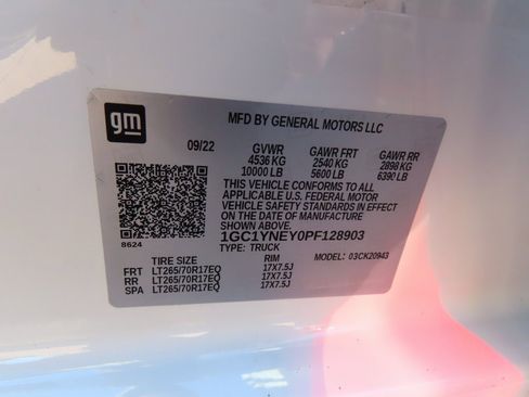 Used 2023 Chevrolet Silverado 2500 LT w/ Convenience Package image 43