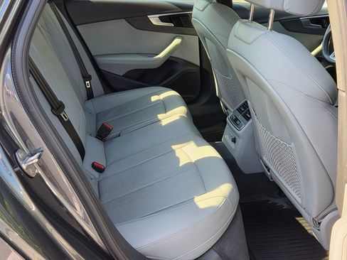 Used 2022 Audi A4 2.0T Premium Plus image 18