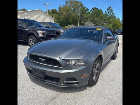 Used 2013 Ford Mustang Premium image 1