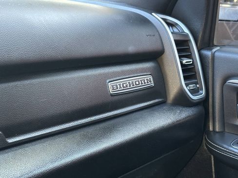 Used 2024 RAM 3500 Big Horn w/ Night Edition AWD/4WD image 20