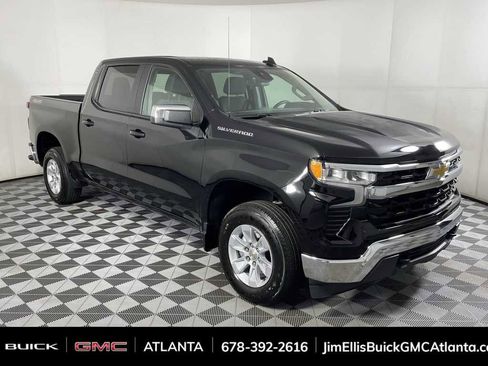 Used 2025 Chevrolet Silverado 1500 LT image 1