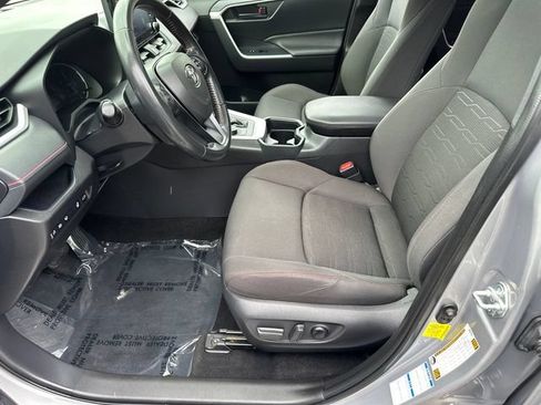 Certified 2021 Toyota RAV4 SE w/ Weather & Moonroof Package AWD/4WD image 30